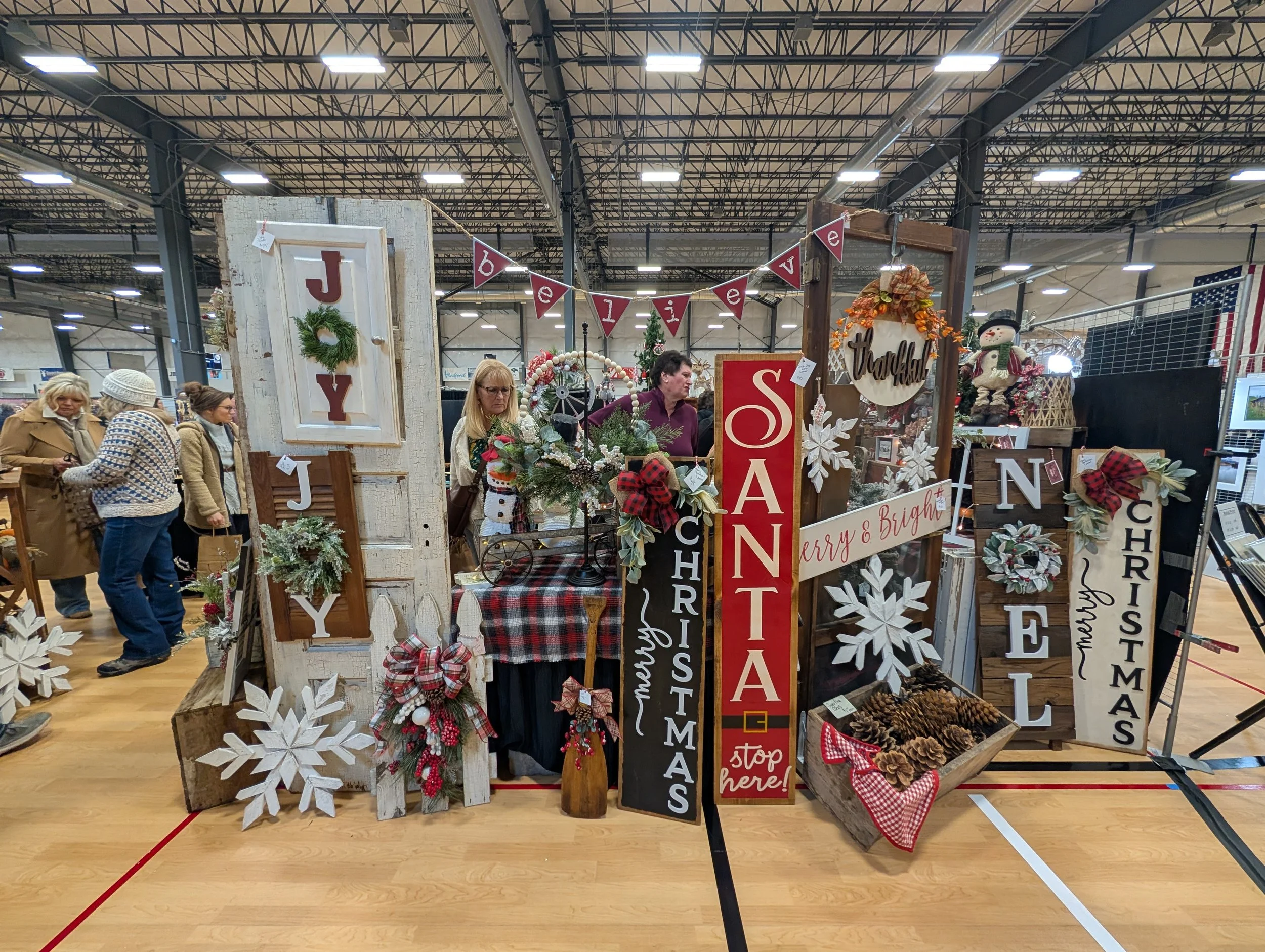 Barnstormer's Holiday Bazaar
