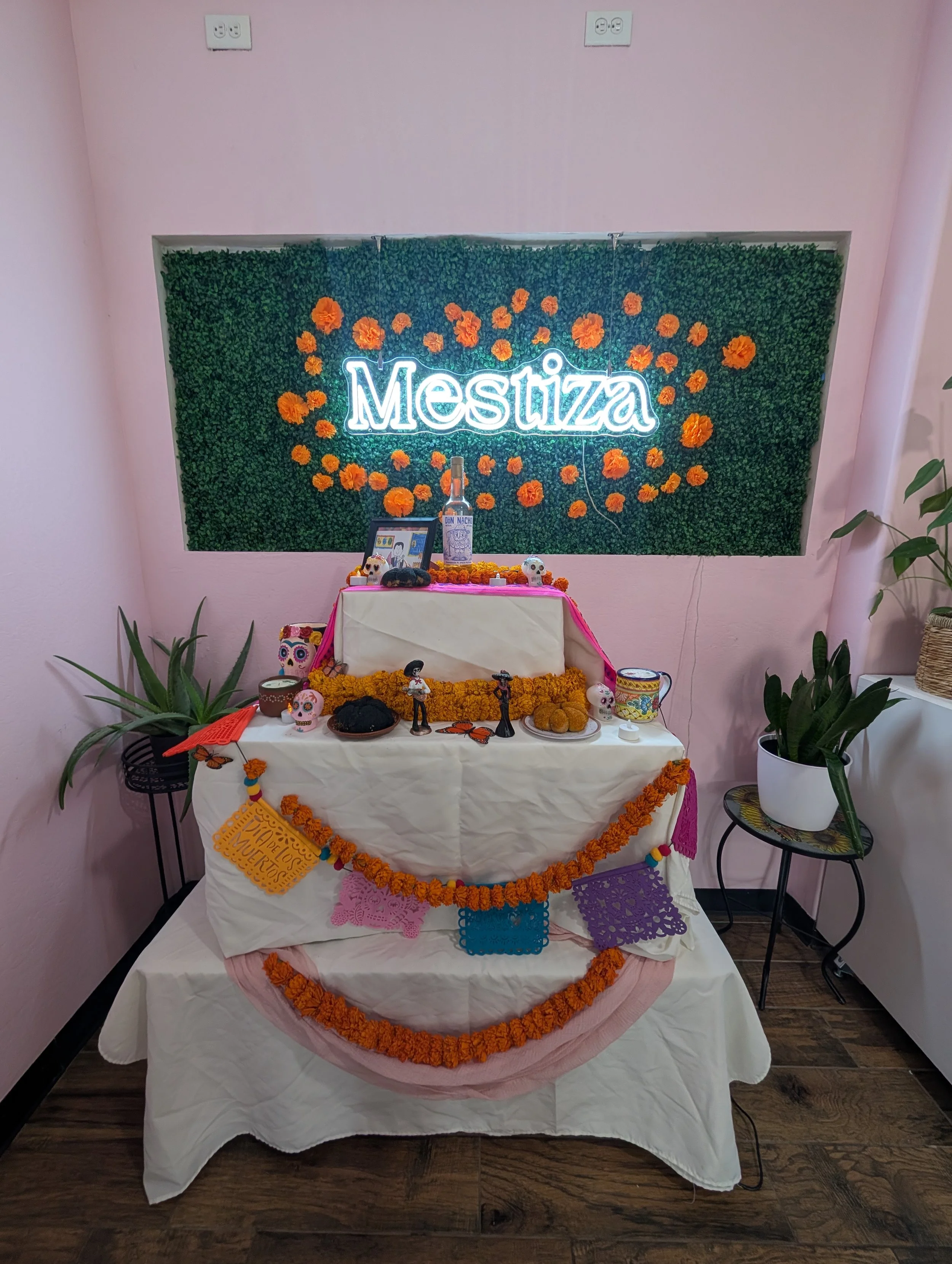 Cafe Mestiza - Coffee Shop - Medford - Southern Oregon Eats - Latina-owned - Woman-owned - Jimena - Zuri