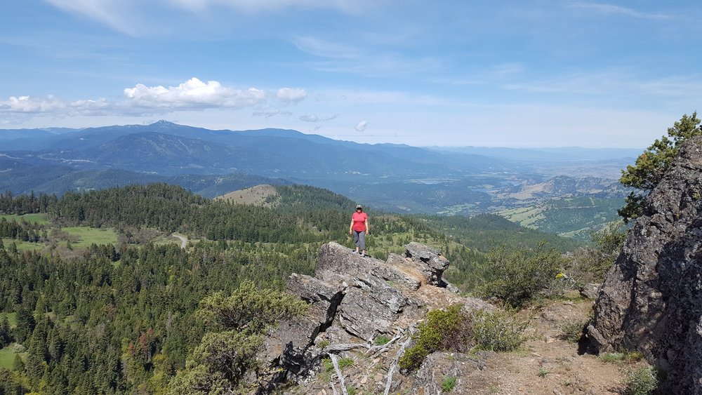 Hobart Bluff - Ashland - Cascade Siskiyou National Monument - Hiking Southern Oregon