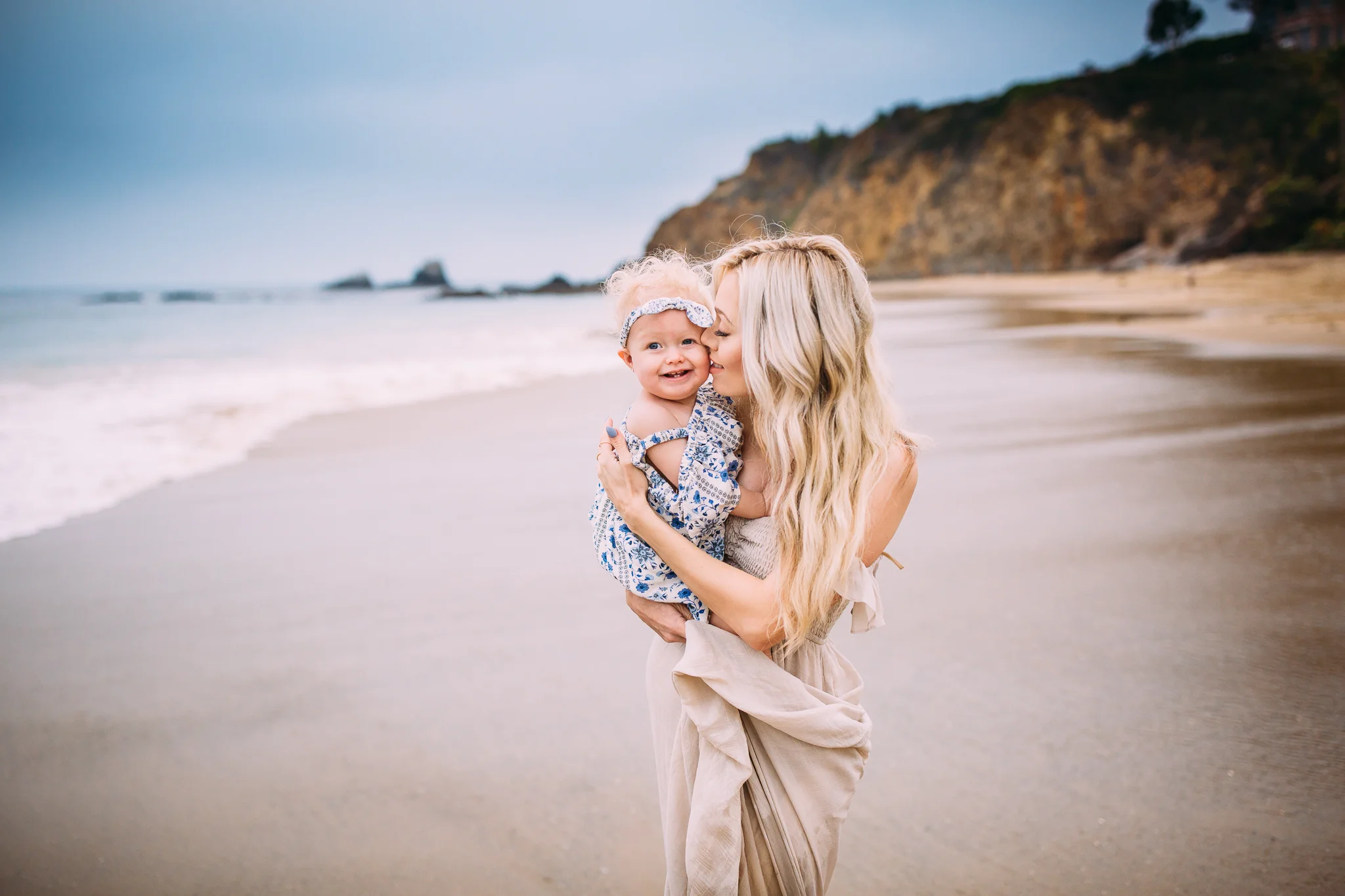 lagunabeachfamilyphotographer.jpg