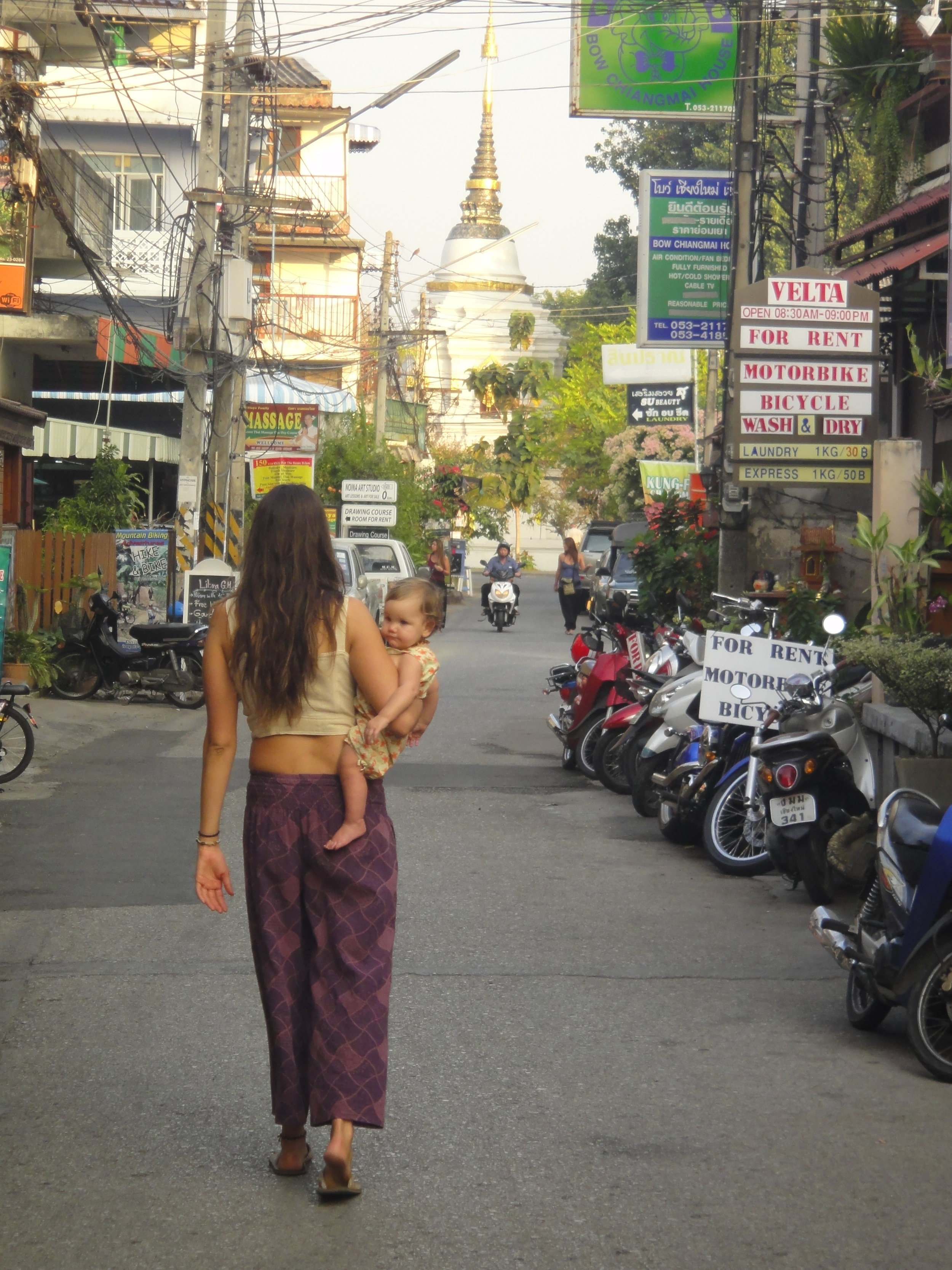 Kassie and Astraea exploring the streets of Chang Mai, Thailand