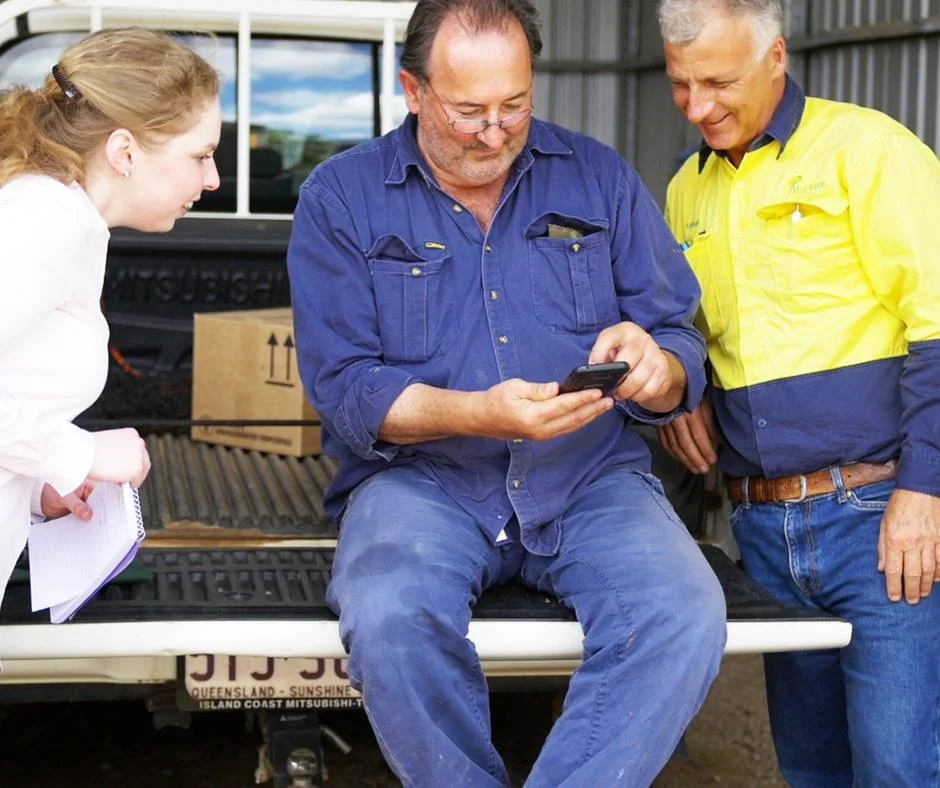 Cane Changer Team Member Katri Hanntera with CANEGROWERS Cairns Region Chairman Stephen Calcagno and MSF Sugar Senior Agronomist Michael Porta