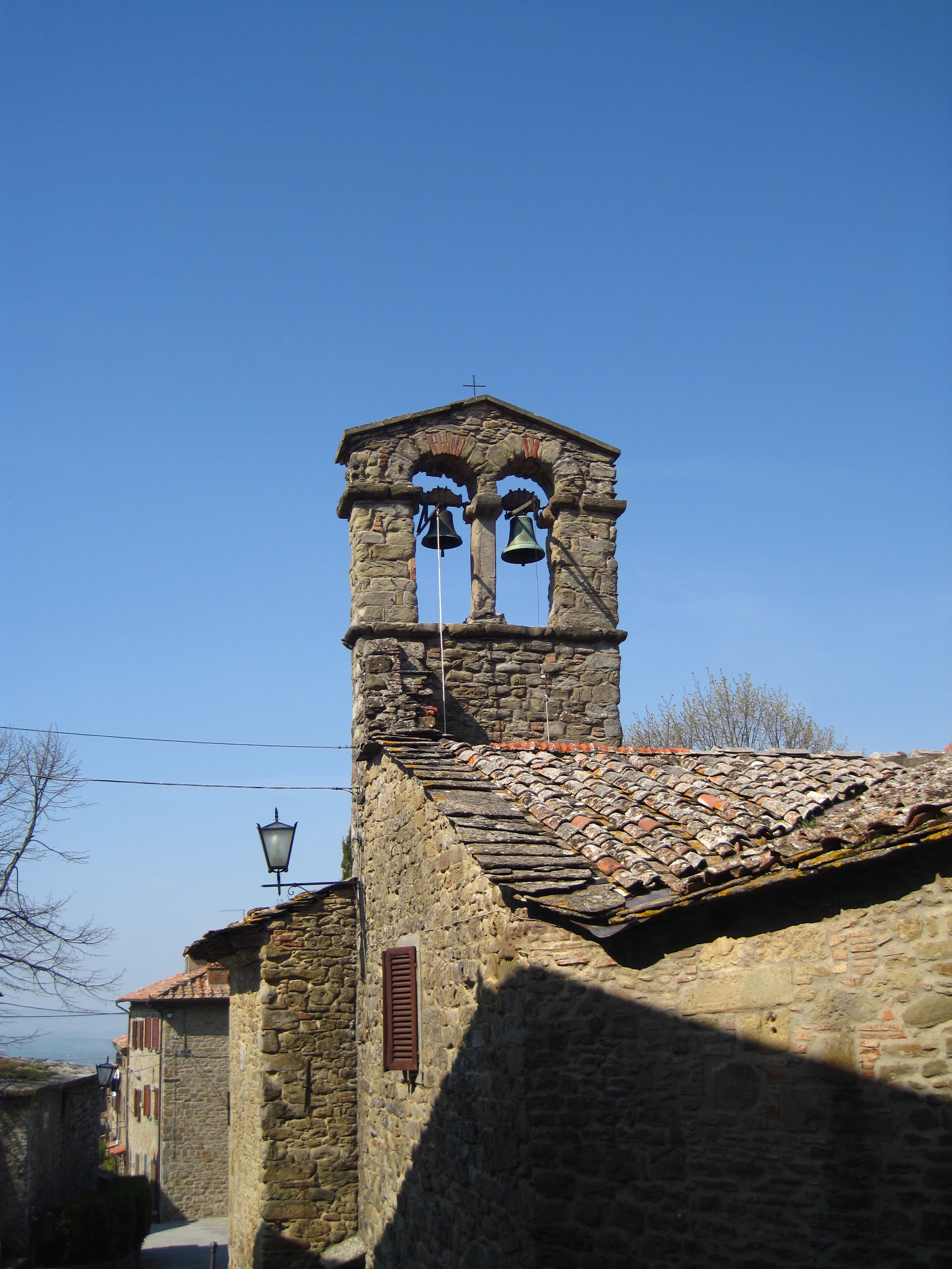 small church on the way to Basilica di Santa Margherita, Santa Margherita Basilica