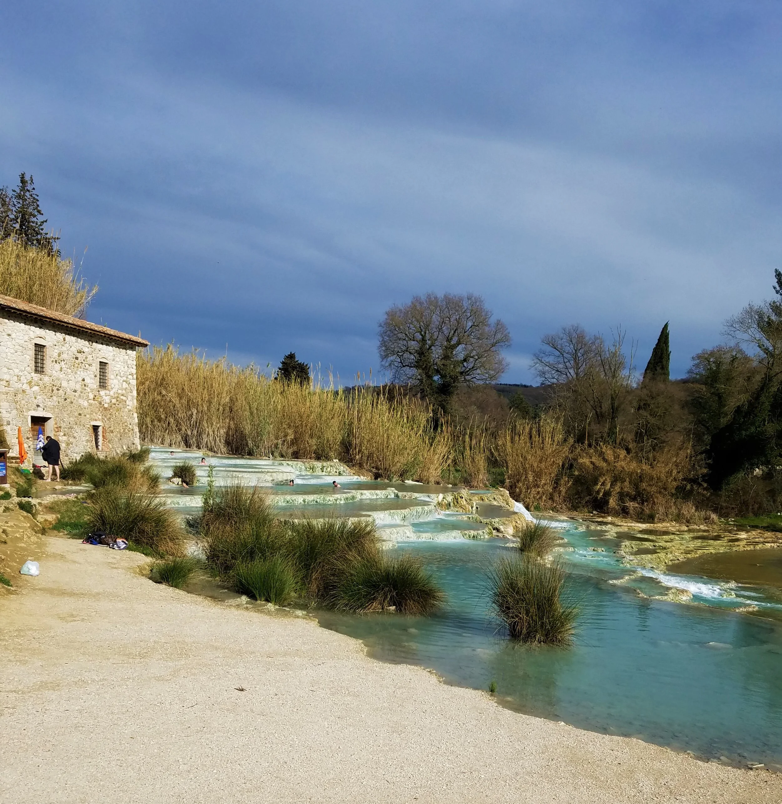 Tuscany Day Trips - Cascate del Mulino, Saturnia - Everything you need to know to visit (with kids!)