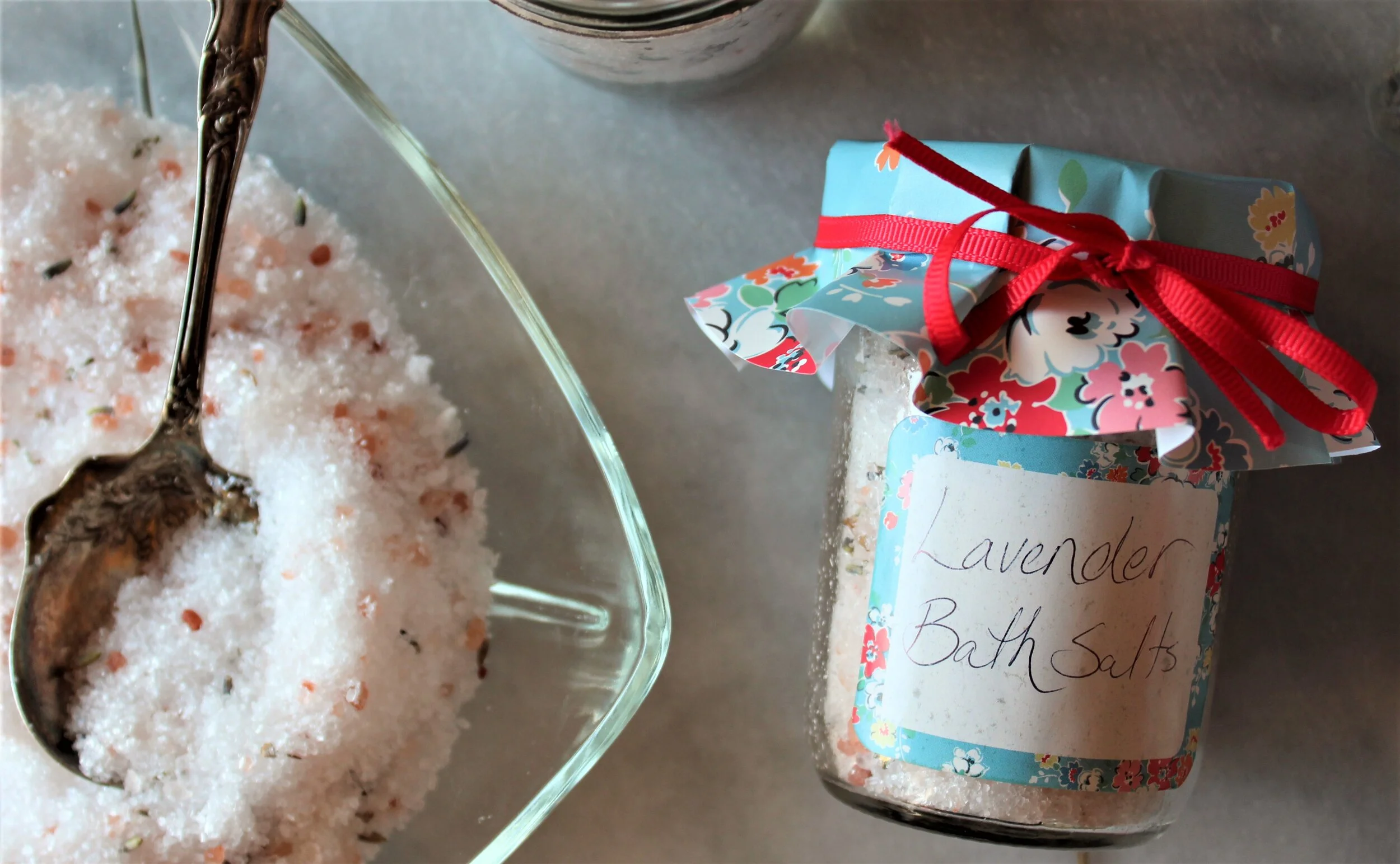 DIY  Lavender Bath Salts