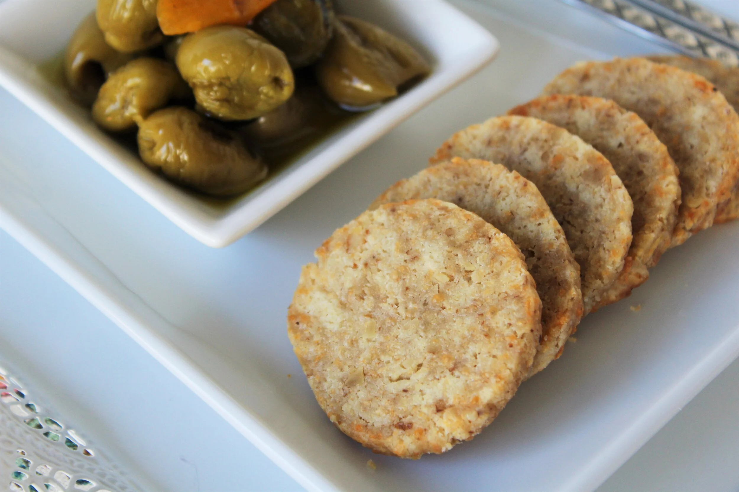 Parmesan Biscuits - Biscotti al Parmigiano