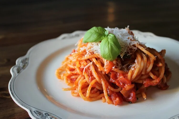 Simple and Delicious Italian Tomato Sauce