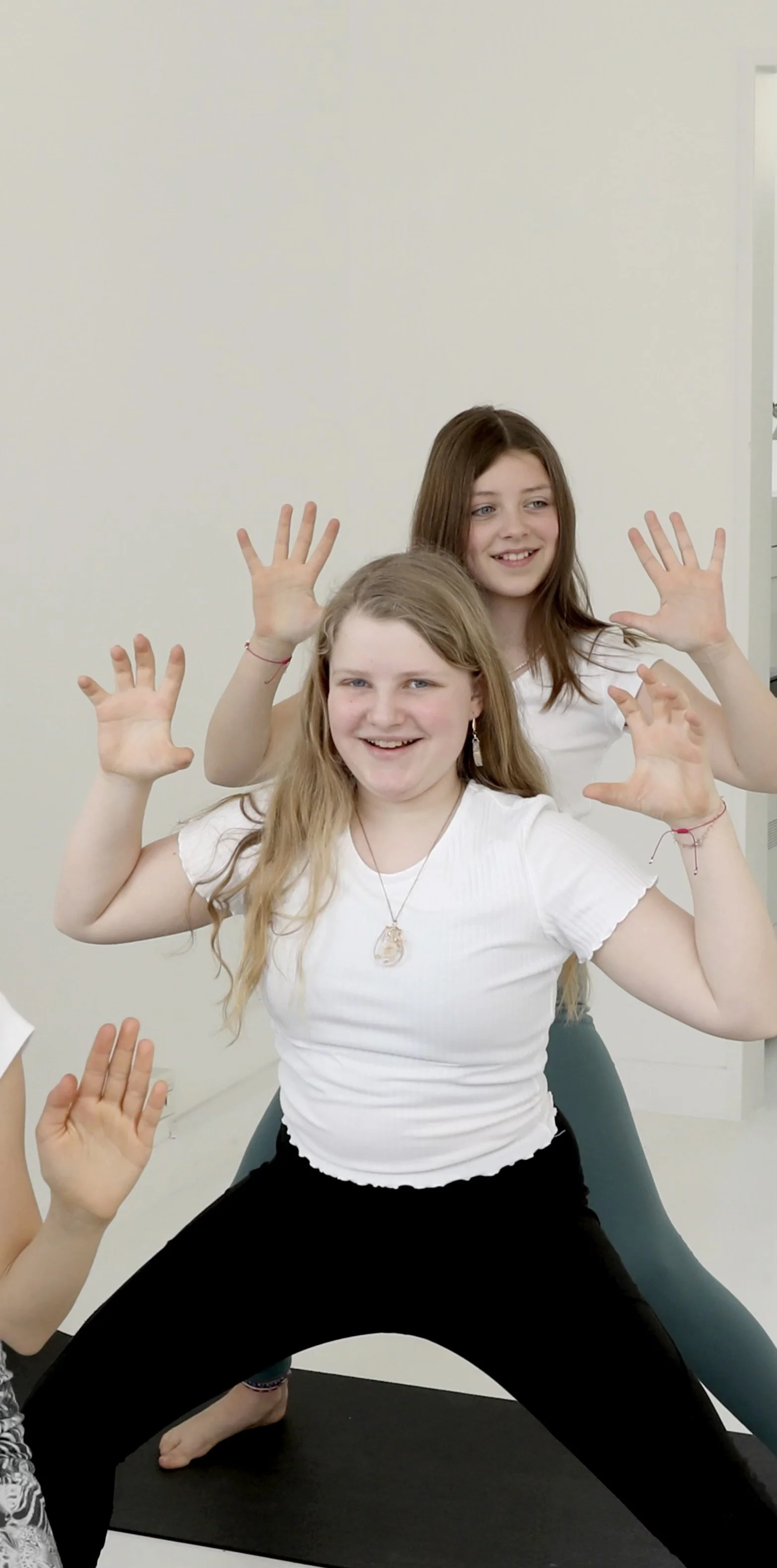 Kinder Yoga Kurse Montags am Dom & Donnertags in Buchschlag