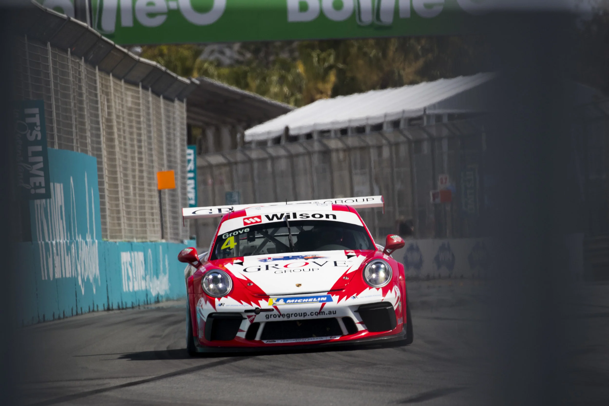 p04-Grove-CarreraCup-R8-AUS-2018-01654.jpg