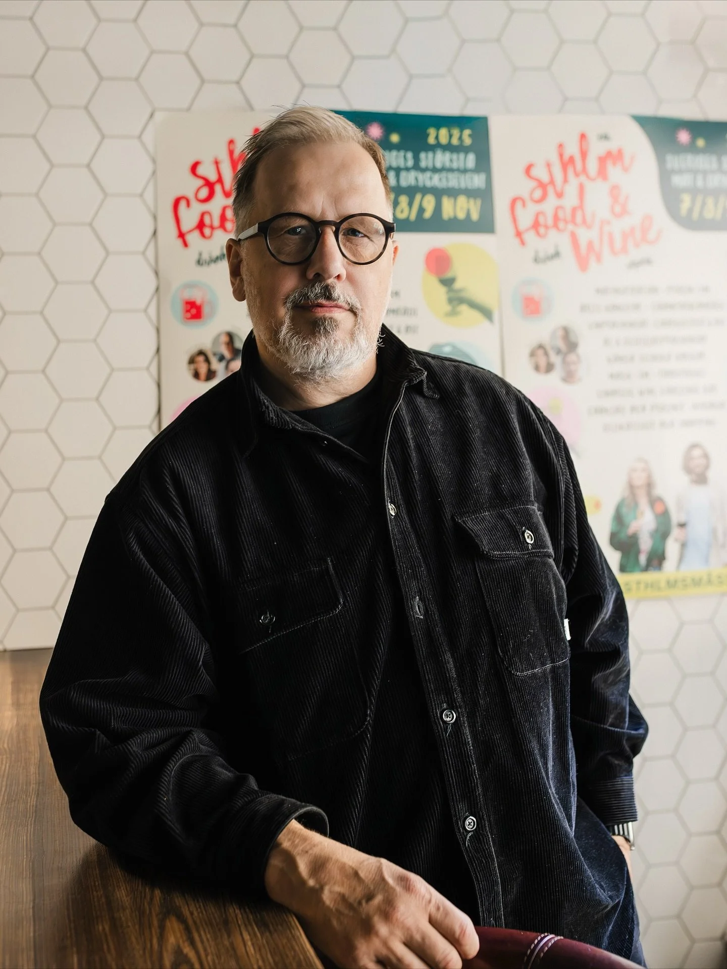 Potatiskungen @stefanekengren tar plats på @sthlmfoodandwine och delar med sig av sina bästa potatistips! 🥔
Kocken och krögaren Stefan Ekengren hyllar vår älskade knöl under Sthlm Food & Wine 7–9 november!