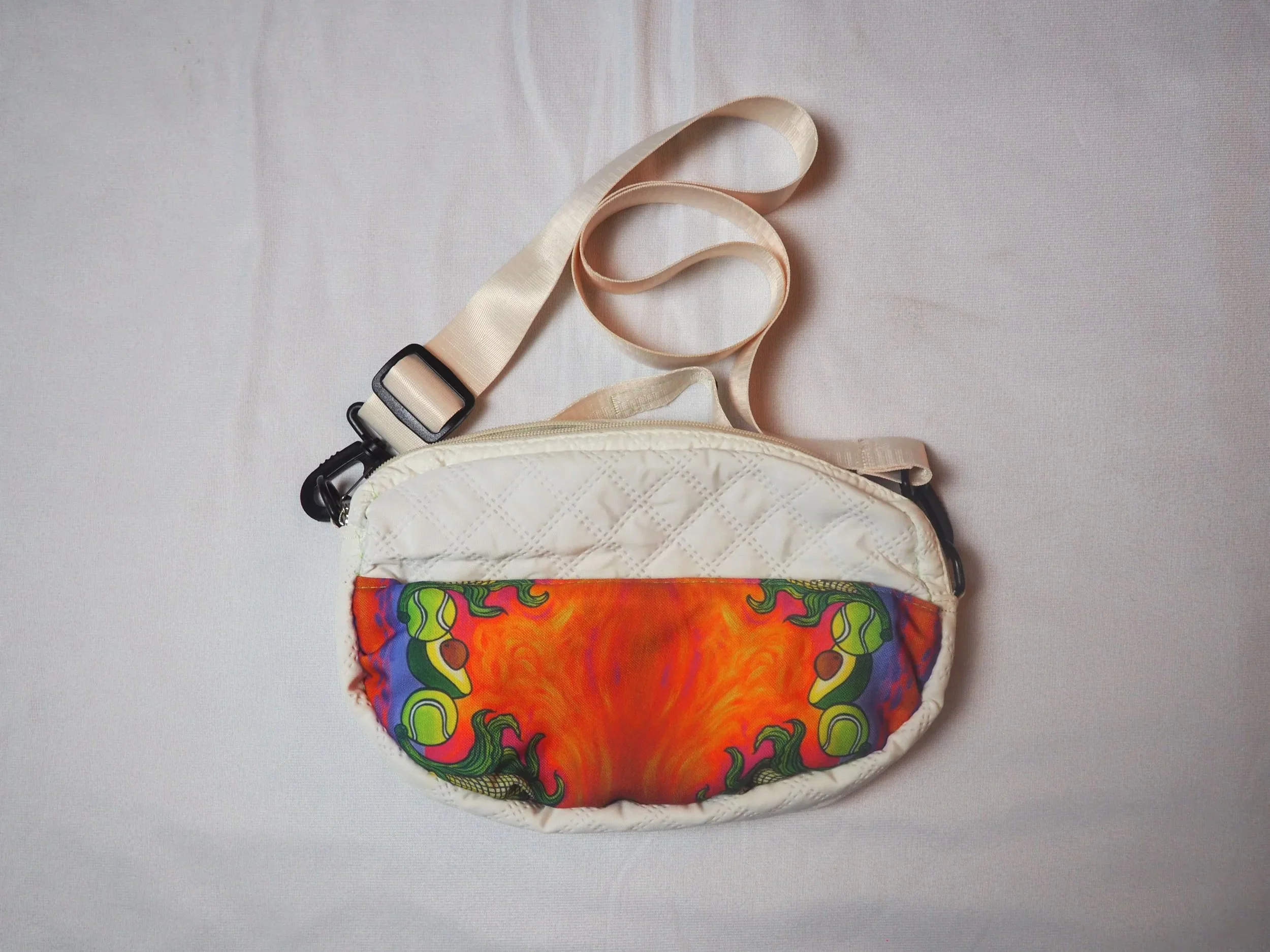 2026-09-08_tennisballcrossbodybag+07.07.59.jpg