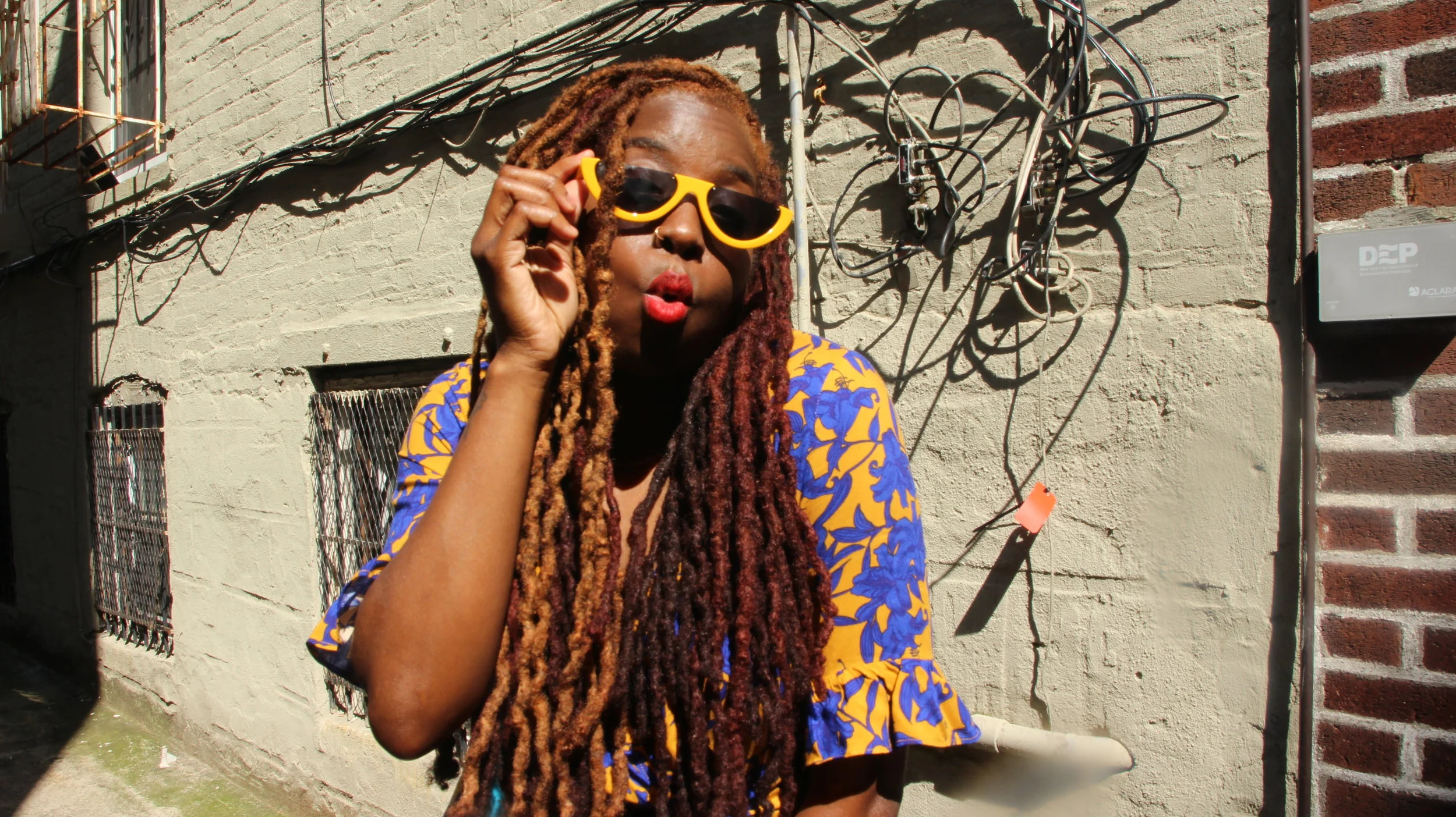 BLUE AND YELLOW on MELANIN SKIN!!