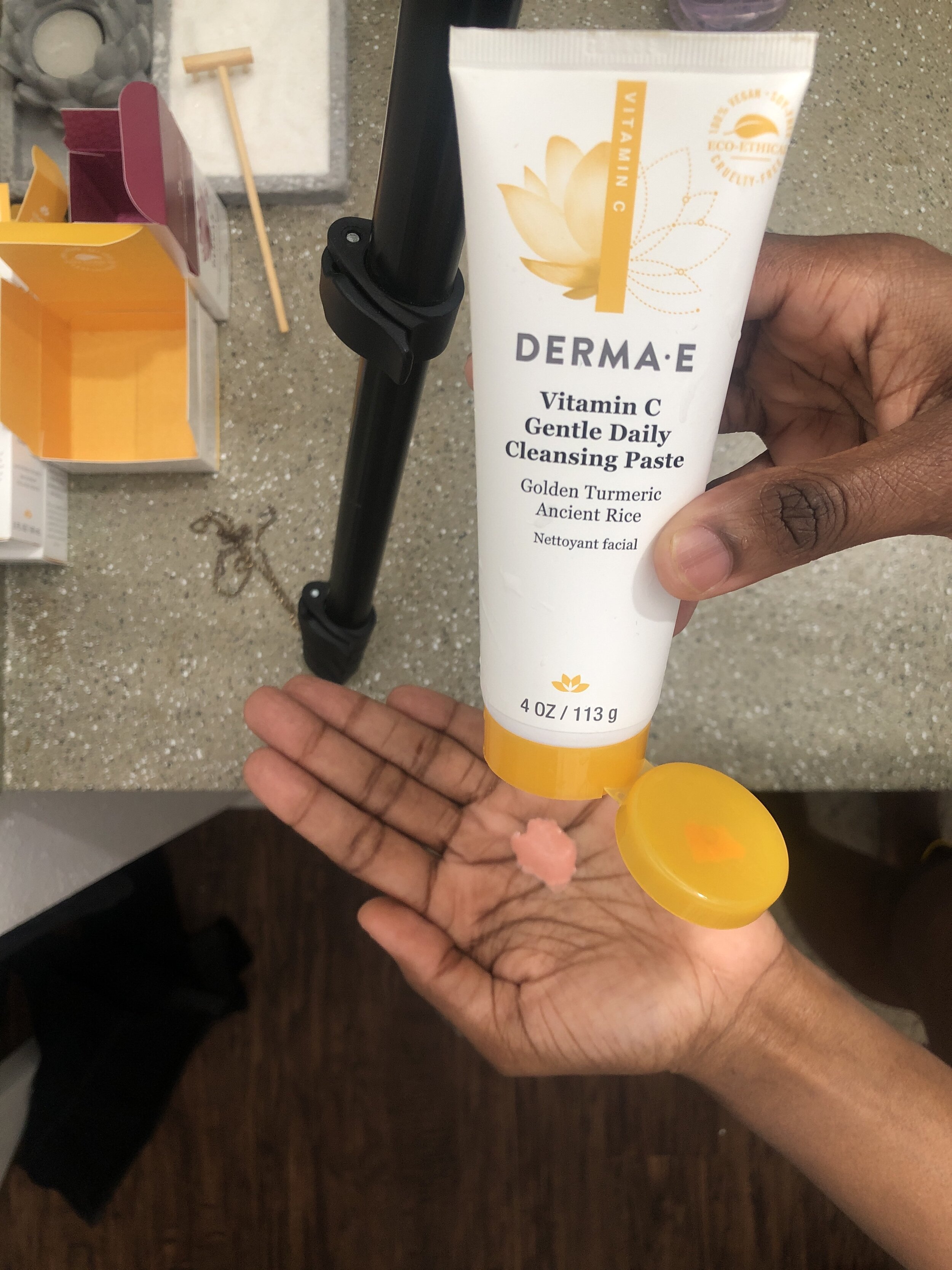 derma e vitamin c cleansing paste