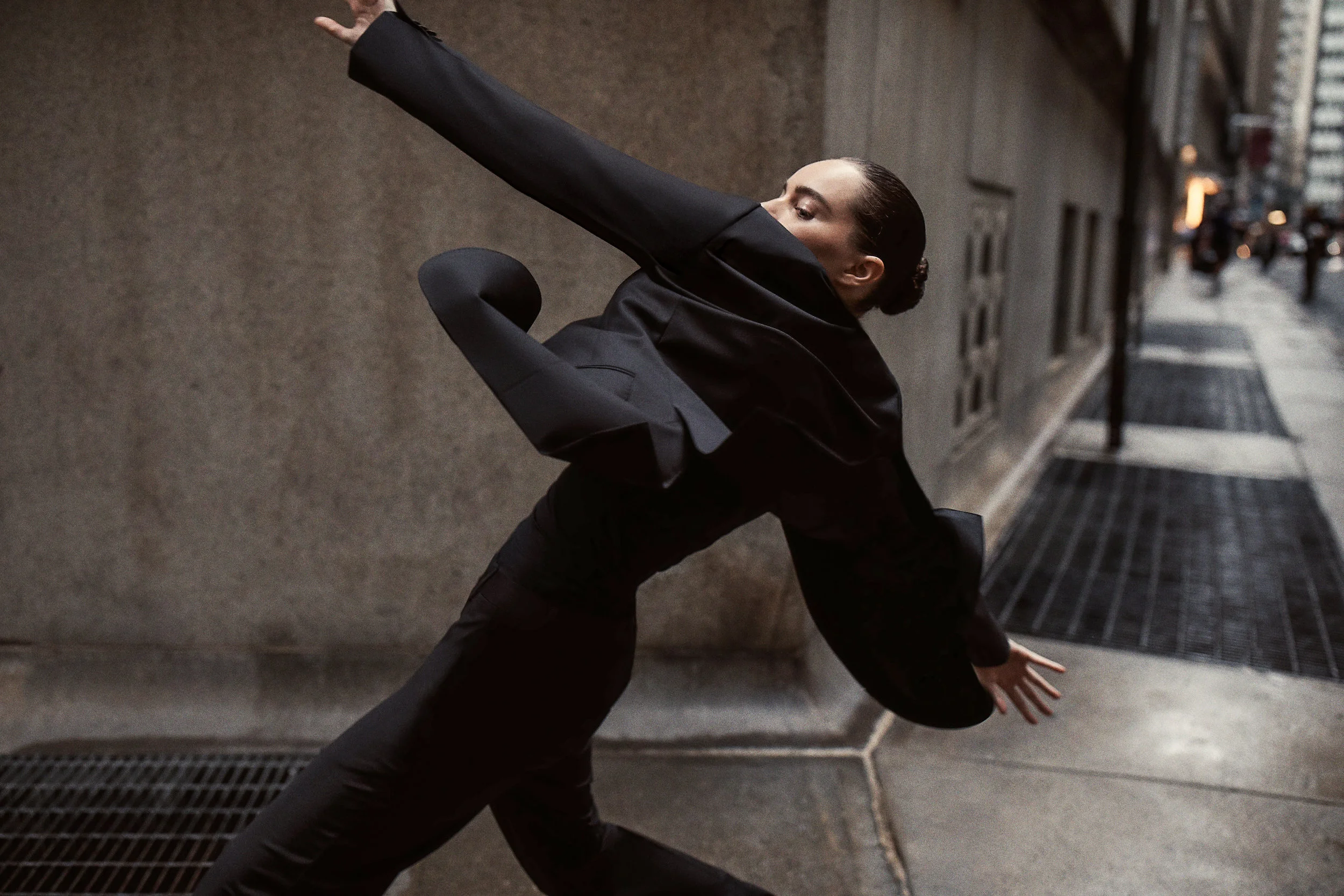 HUGO-BOSS_1907_BOSS_SUIT-CHALLENGE_190711_EMMA-PORTNER_0152 1_UNRETOUCHED_LORES-2.jpg