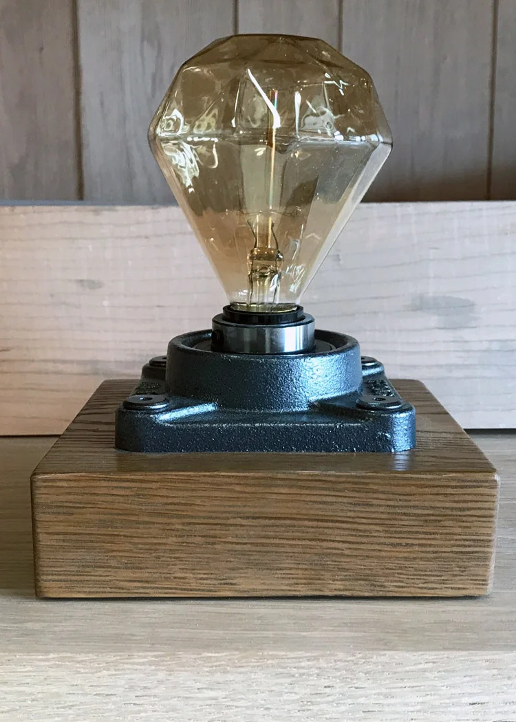 facet_diamond_princess_lamp_oak_desk_bedside_candlelight.jpg