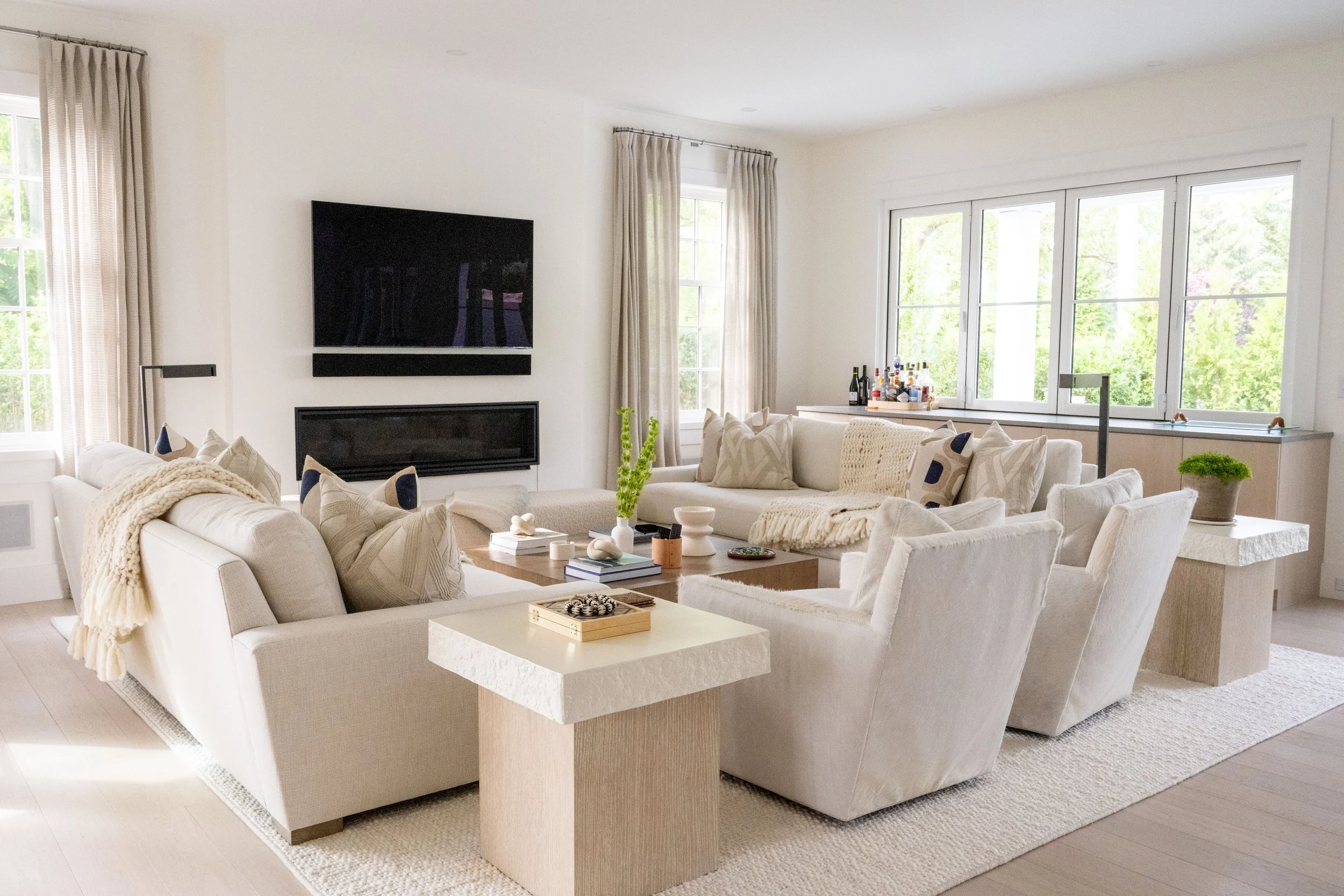06055Cottage_Edgartown.jpg