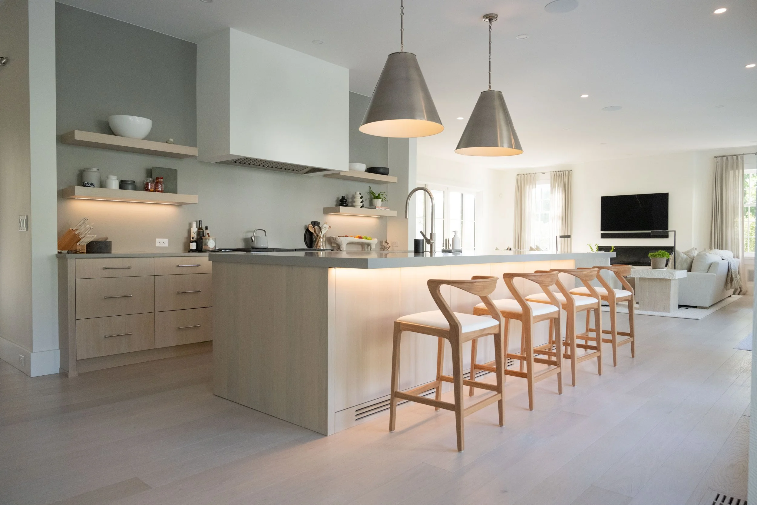 08555Cottage_Edgartown.jpg