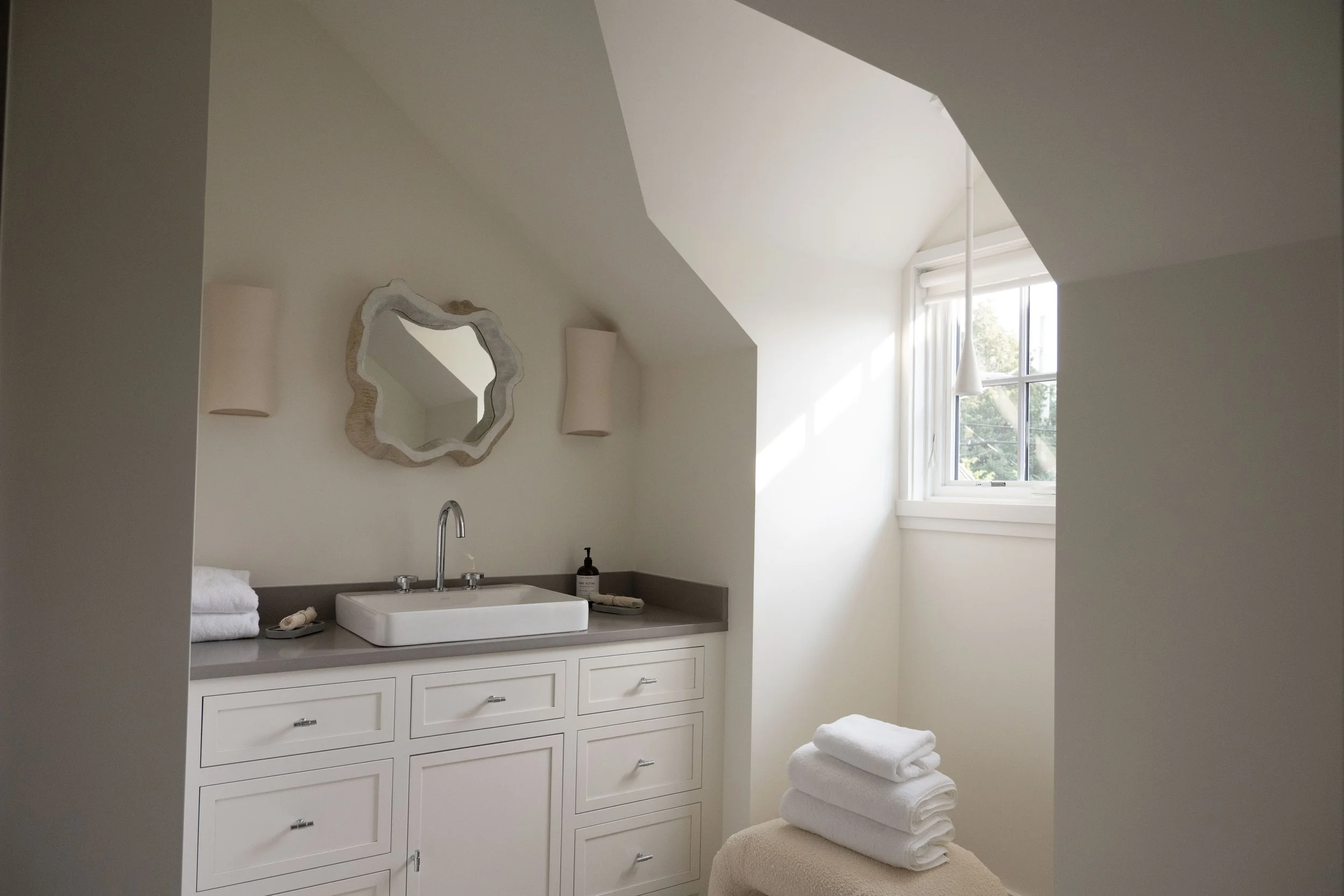 14555Cottage_Edgartown.jpg