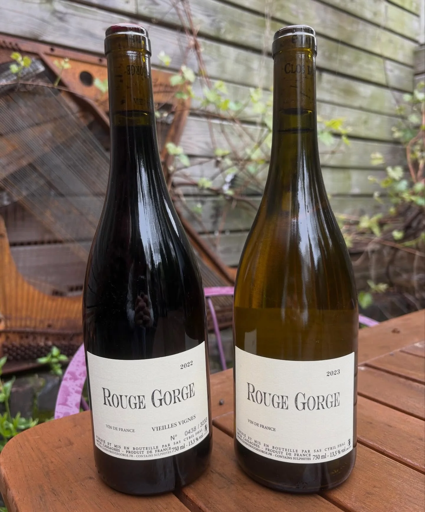 In 2002 #CyrilFhal started #closdurougegorge in Latour de France, a small village in the french Cotes Catalanes perched at high altitude. This area is the geological border between the foothills of the Pyren&eacute;es &amp; Corbi&egrave;res. The land