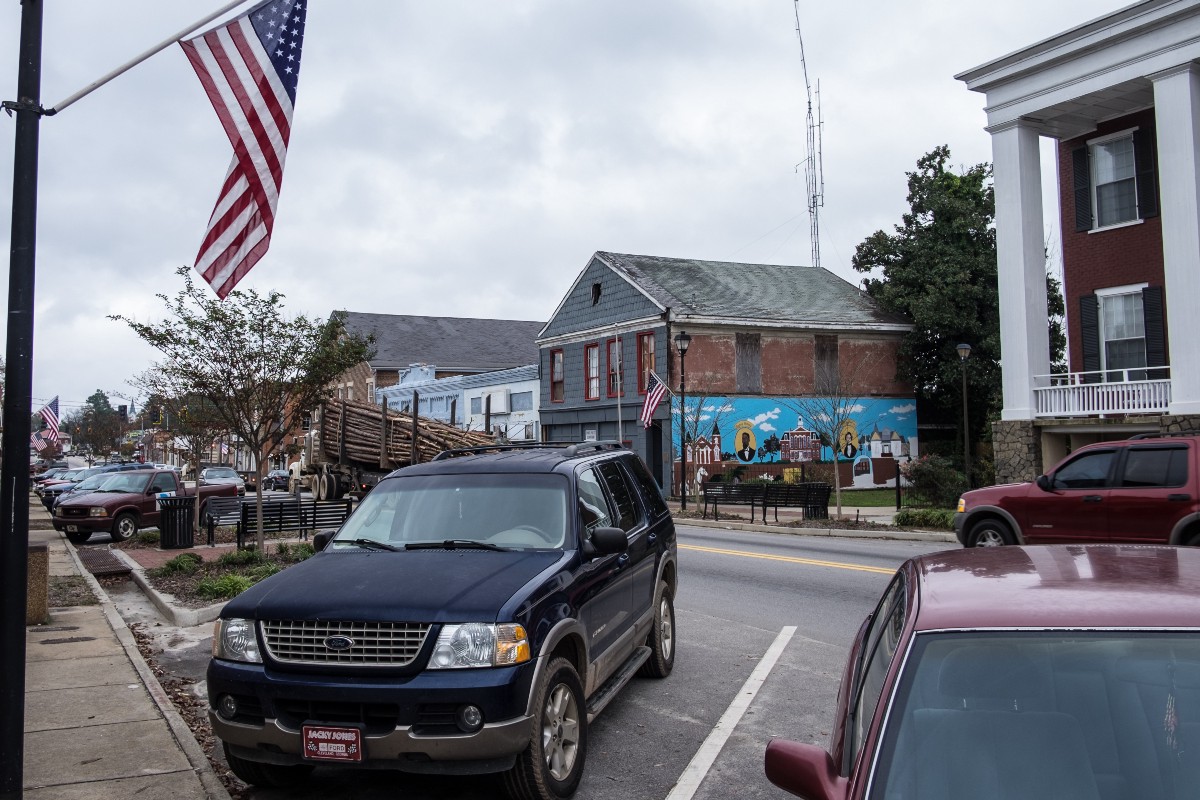 Hancock County, Sparta, Georgia (Images captured by John Lee Fisher)
