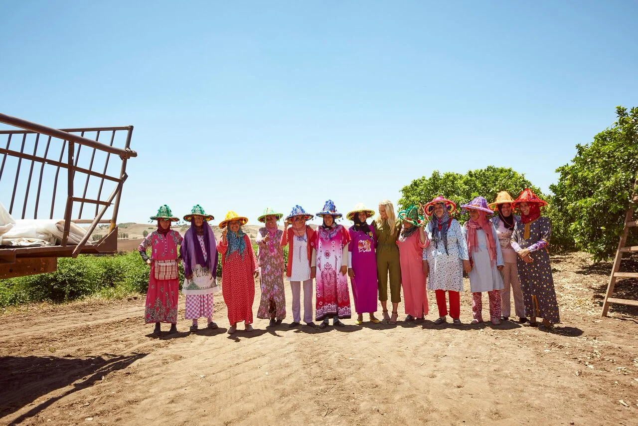 Change maker Amy Christiansen Si-Ahmed, founder of Sana Jardin with her team. 