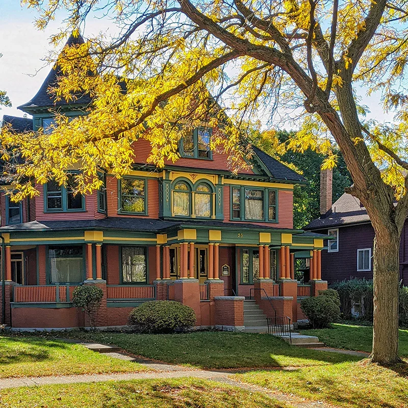Architecture in the Wild: Exploring Maplewood's Lake View Park