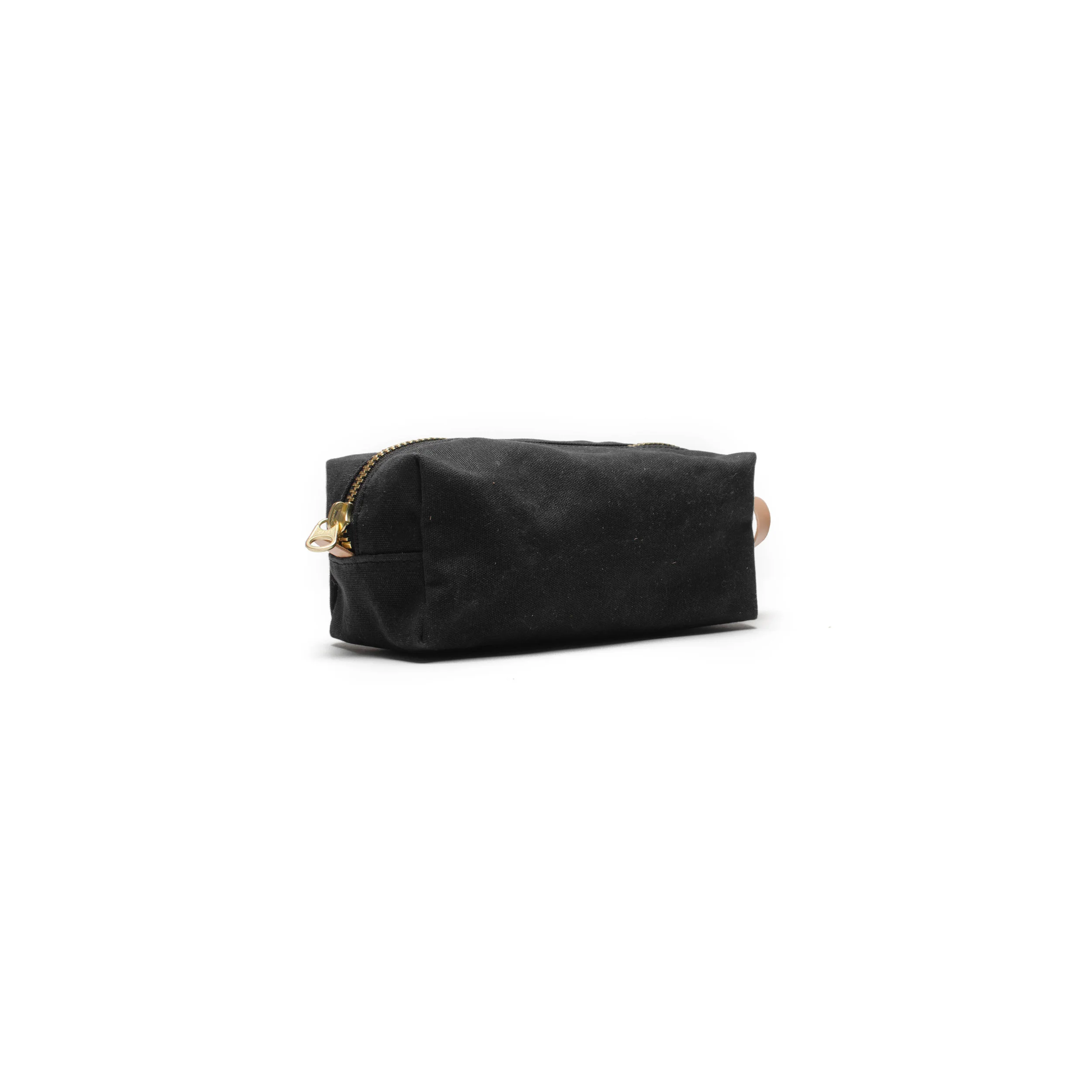 BLACK-DOPP-2.jpg