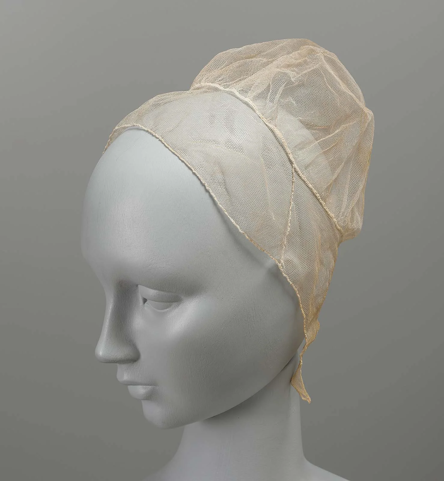 31. Burial Cap of a African American Woman: Interview with Jenna Kuttruff 