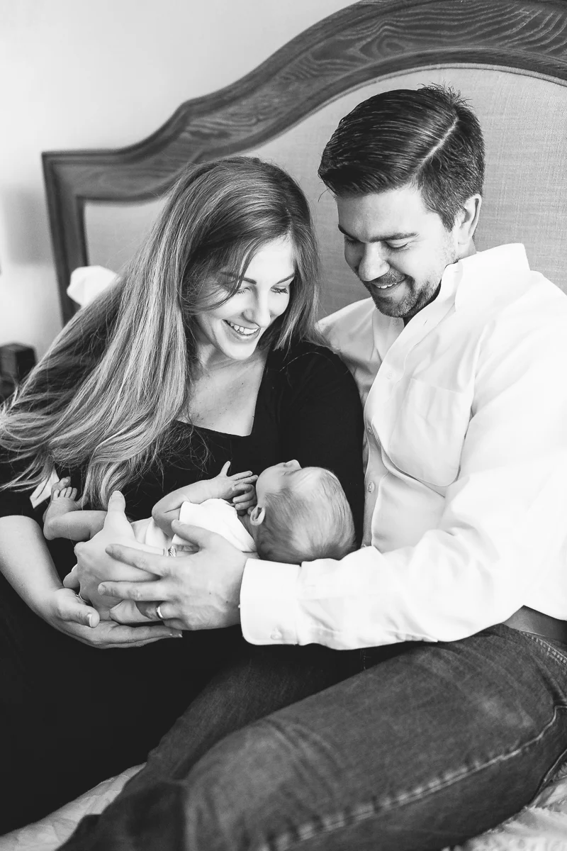Hampton-Roads-Newborn-Photographer-2.jpg