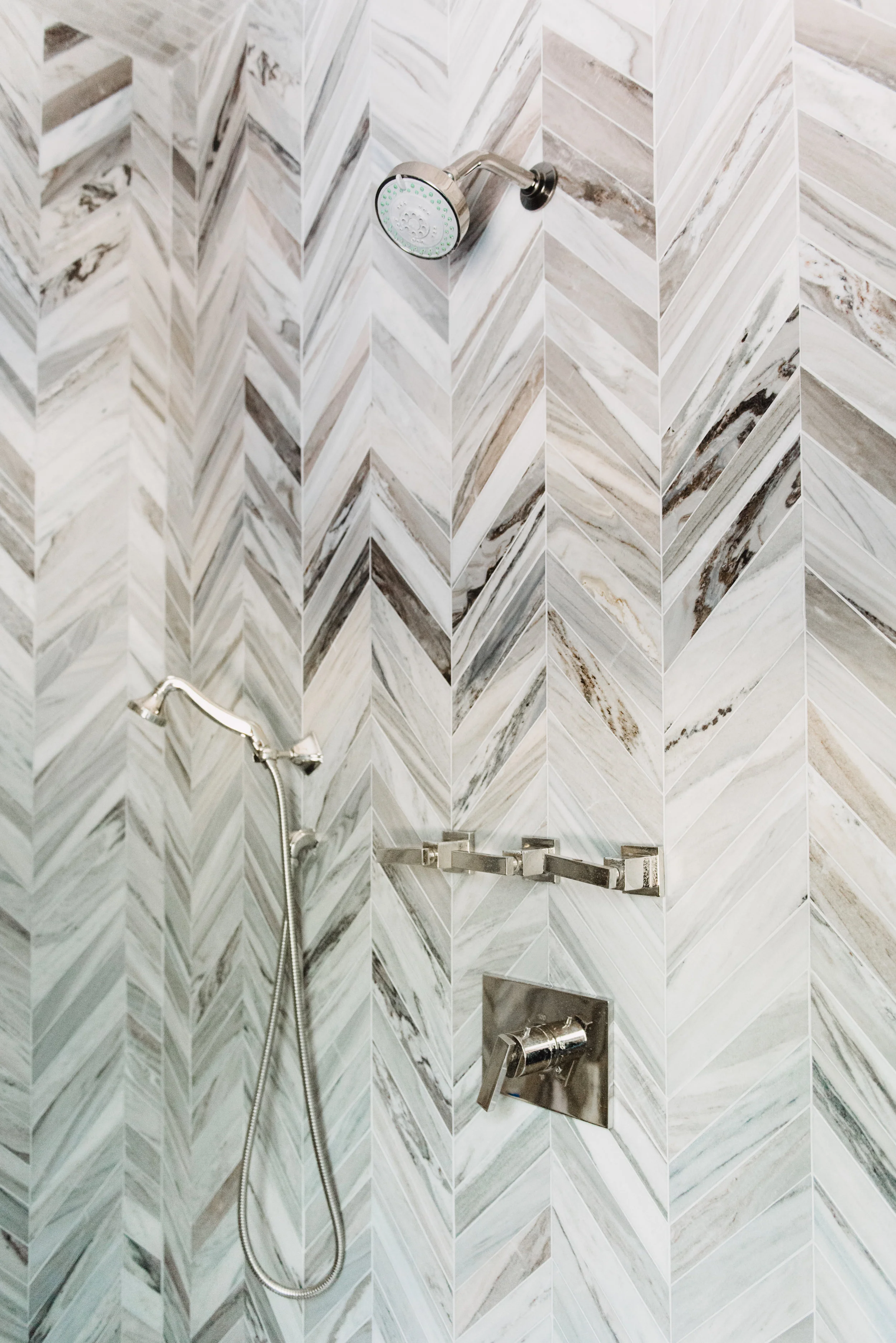 Old Leeds Lane — Slate Barganier Building