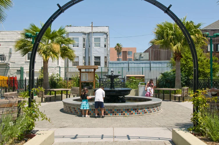 fountain.jpg