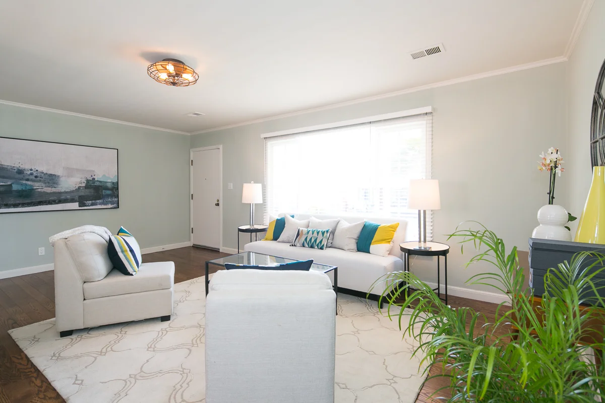 20180920 328 Rockwood Dr South SF_MLS-008.jpg