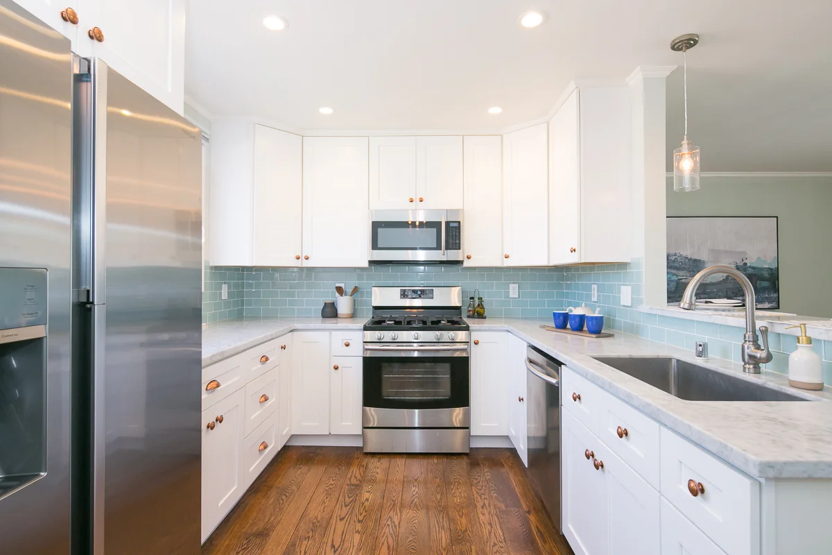 20180920 328 Rockwood Dr South SF_MLS-013.jpg
