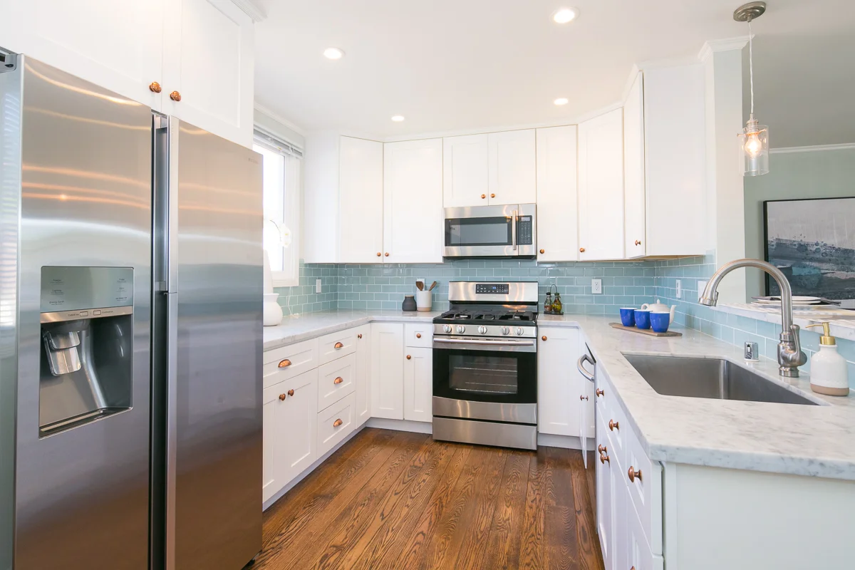20180920 328 Rockwood Dr South SF_MLS-014.jpg
