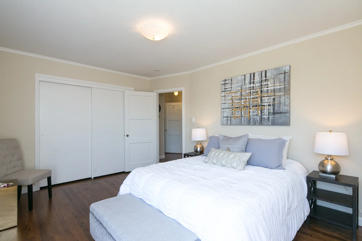20180920 328 Rockwood Dr South SF_MLS-024.jpg