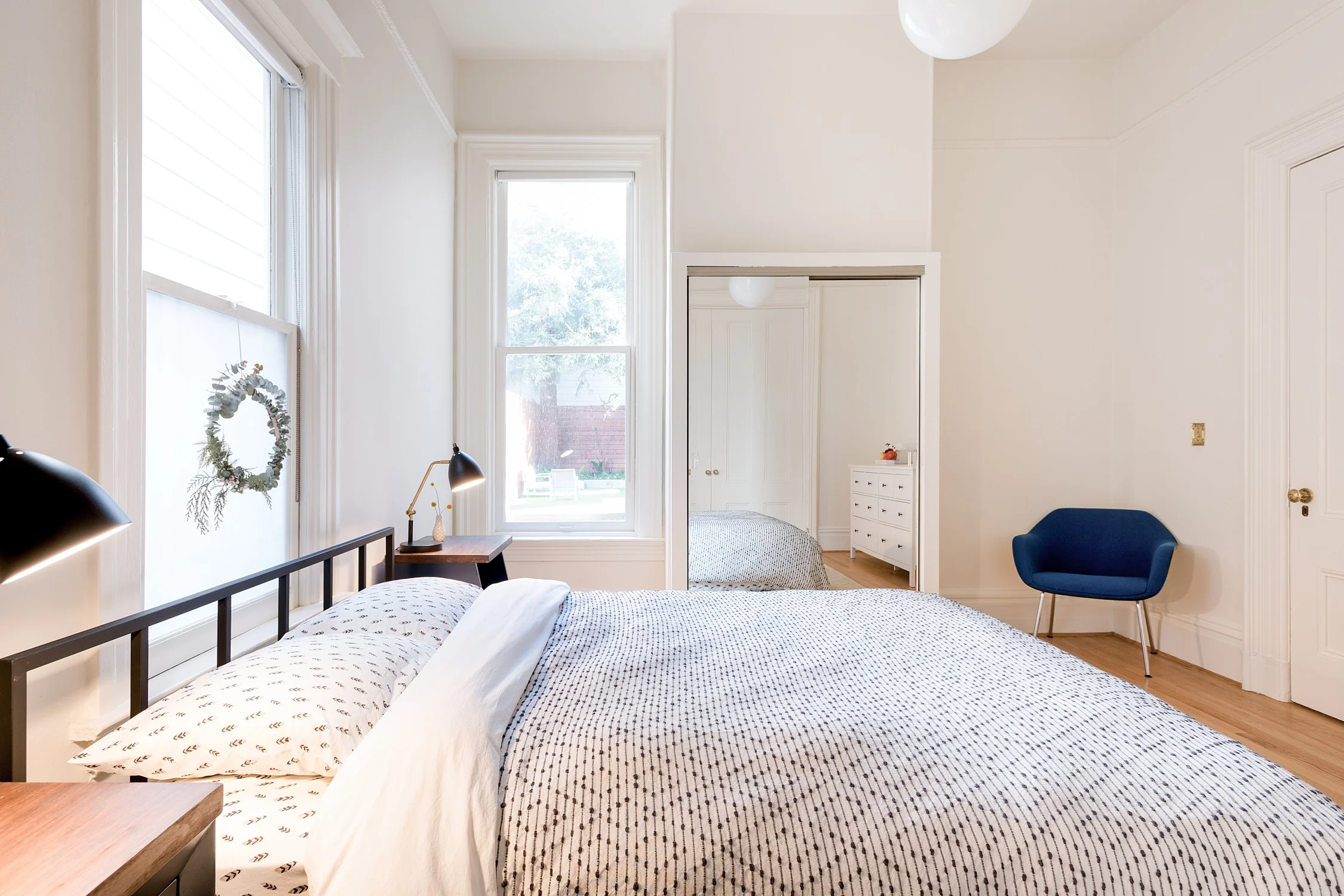 Bedroom1-3.jpg