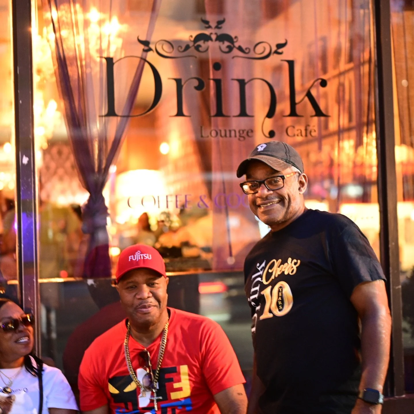 Cheers to everyone who came out for Summer Saturdays! 🌞 

Next Open Streets: Saturday, September 6

Join us for good vibes, great drinks, and even better company! 🥃

Vendors DM us 🤎

#drinklounge #brooklyn #bkallday #cocktailbar #nyc
#CommunityVib