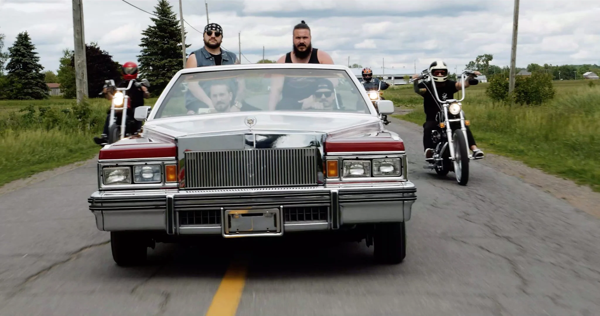 Montreal Genuine Rock'N'Roll - www.roughgentlemen.ca Vocals/Guitar : Jonathan Laverdure Guitar : Kevin Morency Bass : Jessy Mamano Drums : Charlie Cayouette