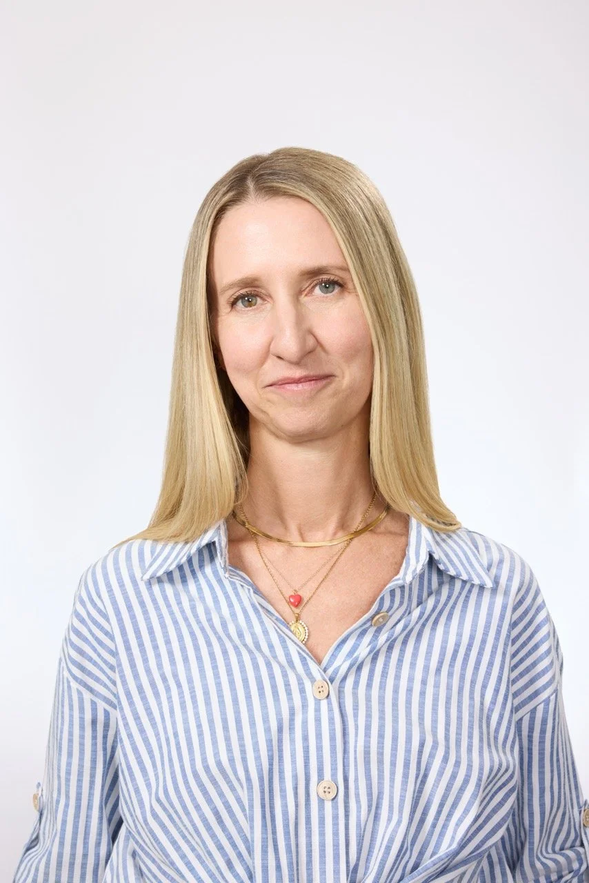 ANNE WALLS