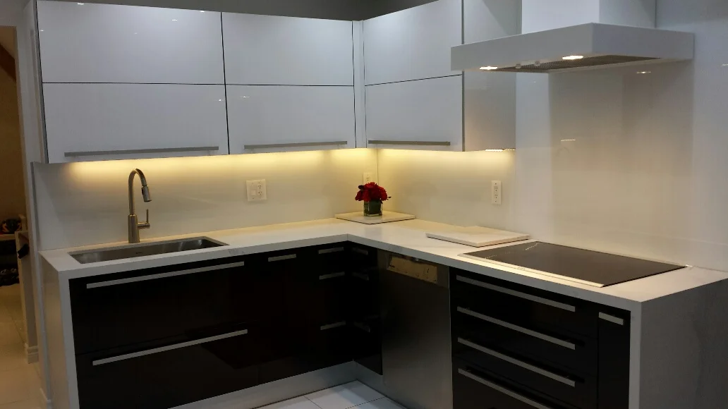 Kitchen 3 Pic 4.jpg