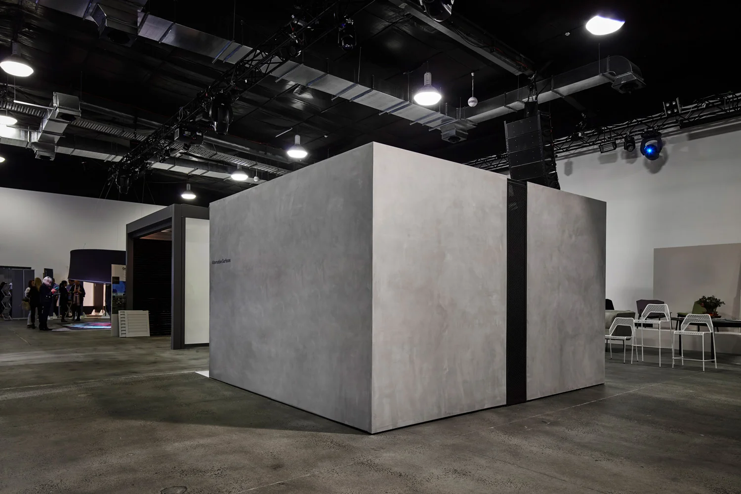 X-Bond Seamless Stone