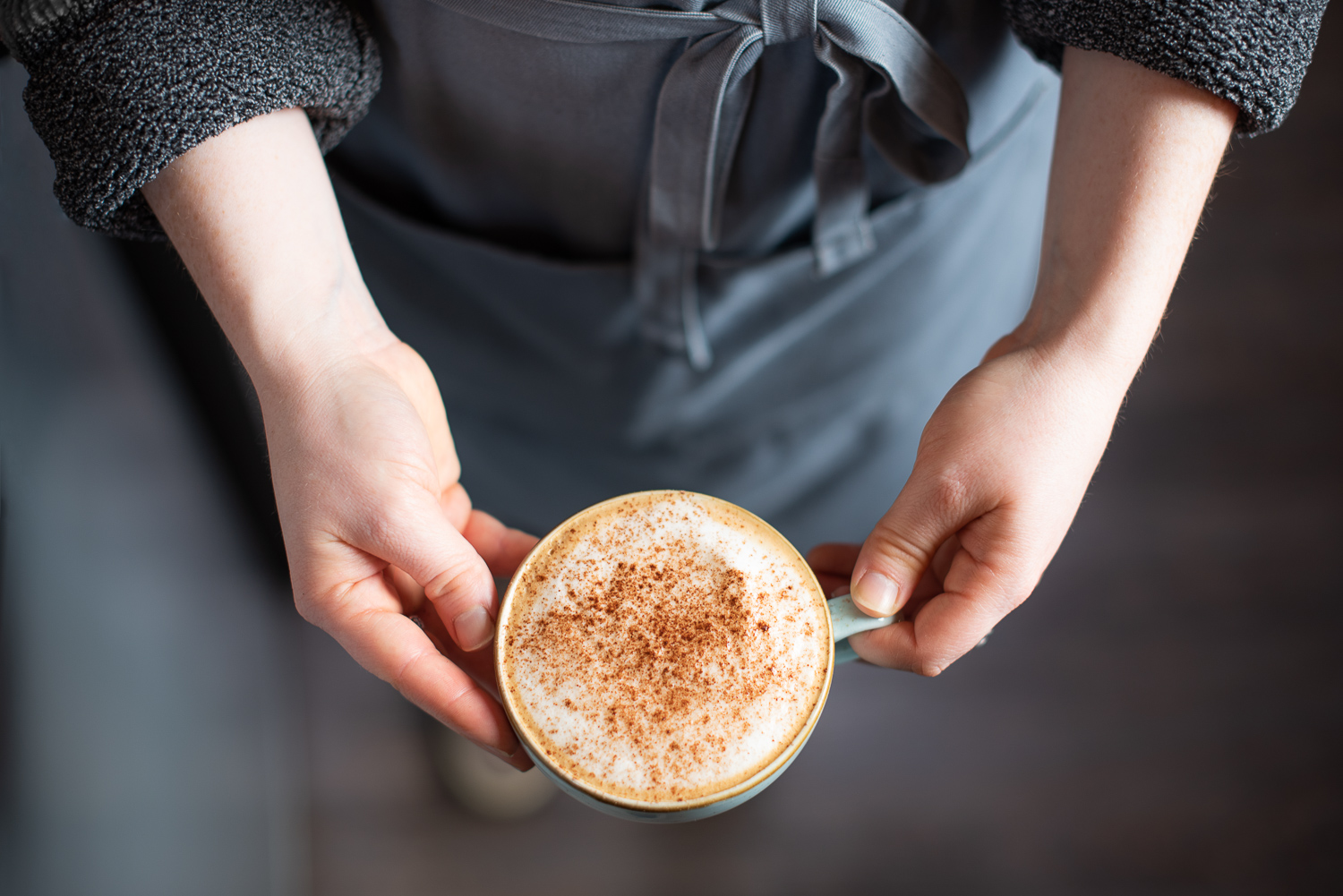 _DSC7449-Edit-cappucino_in_hands.JPG