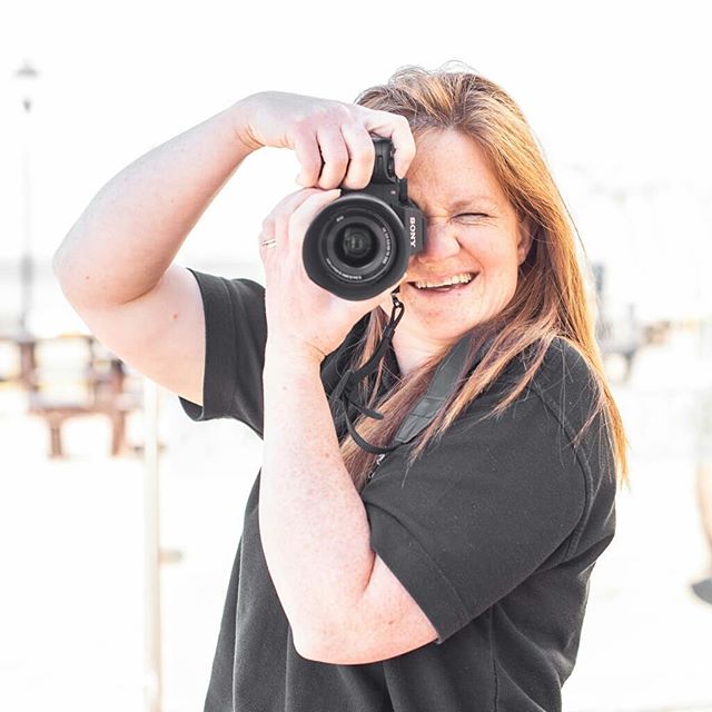 Can you see me in this one?? ππΈ Shooting another photographer in action can look like one of two things - over the shoulder fly on the wall at a photoshoot - or.... You get behind the scenes footage of yourself!
#shootingyoushootingme
More fun with the lovely @rachelbeek π· of me @lizzybiggsphotography courtesy of her @rachelbeekmanphotography
#personalbrandingphotographer #personalbrandphotography #ukpbp #lizzybiggsphotography #wirralphotography #cheshirephotographer #liverpoolphotographer #alternativeheadshots #photographerheadshots #headshotphotographer #naturallightphoto #behindthescenes #photographersday #alwaysphototime