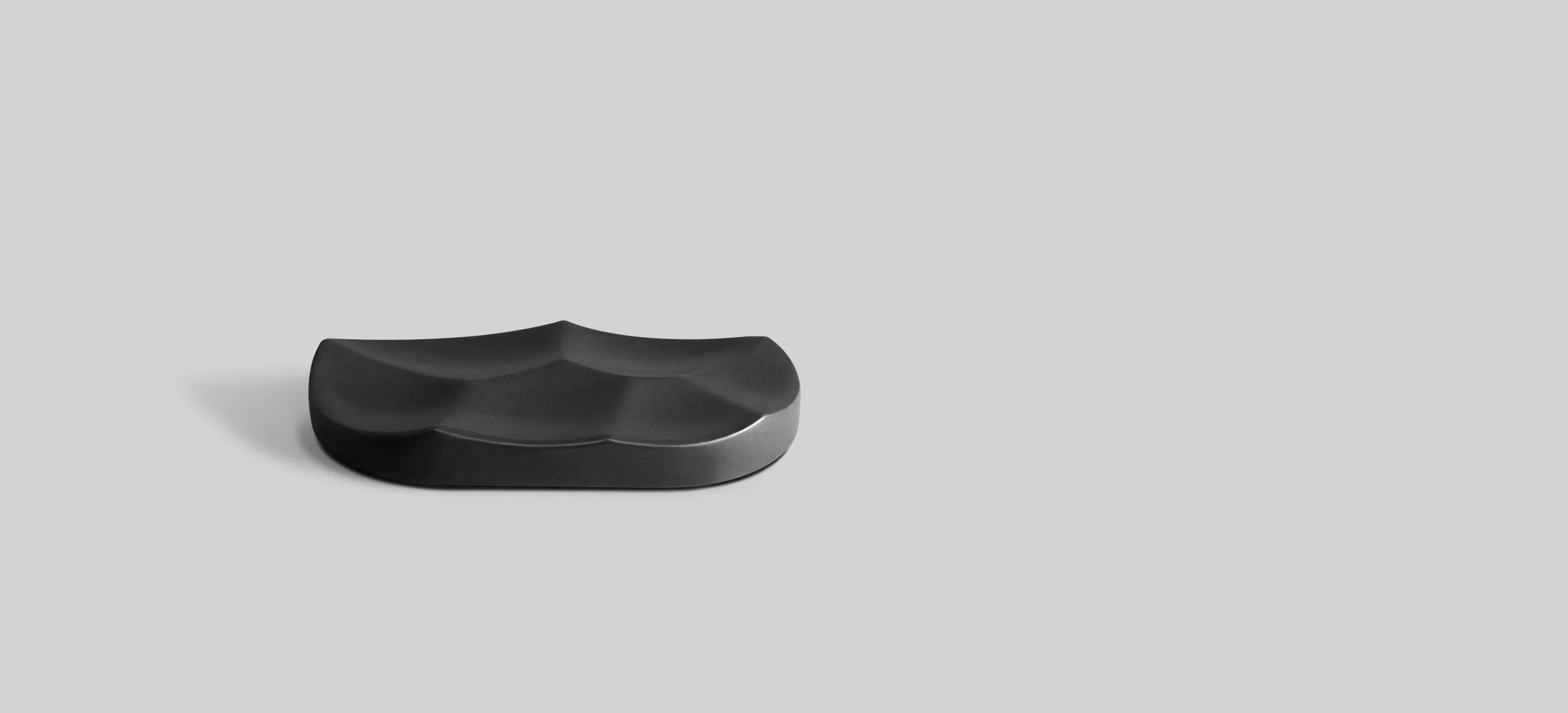 Kutarq - OTHR_PDP_2560x1164_03.jpg