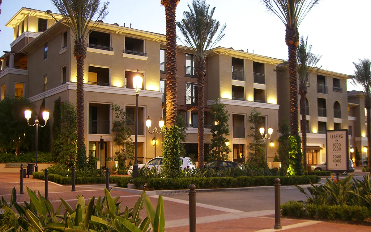  © KGM Architectural Lighting, Inc 