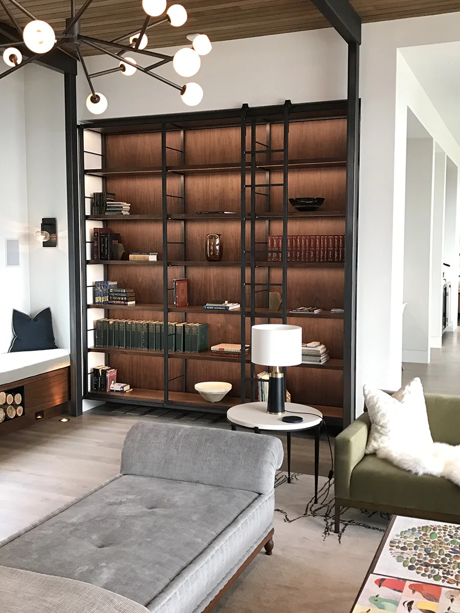  © KGM Architectural Lighting, Inc 