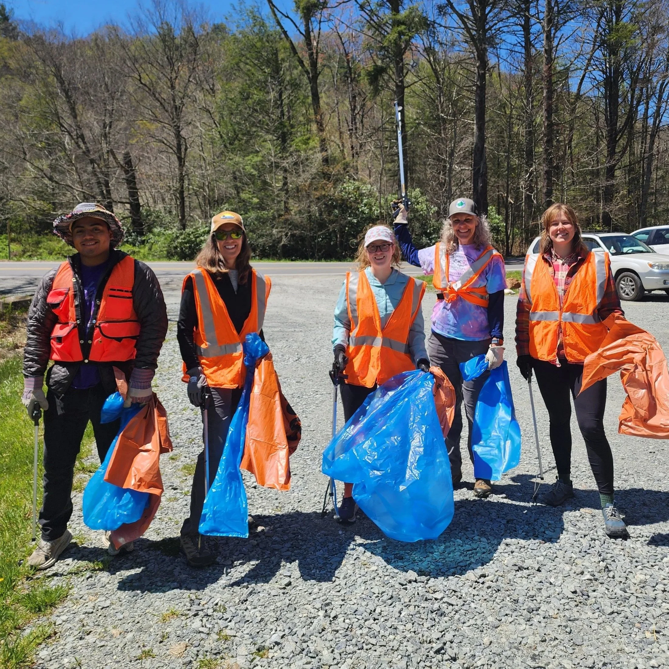 Earth Week BRC Campus Cleanup