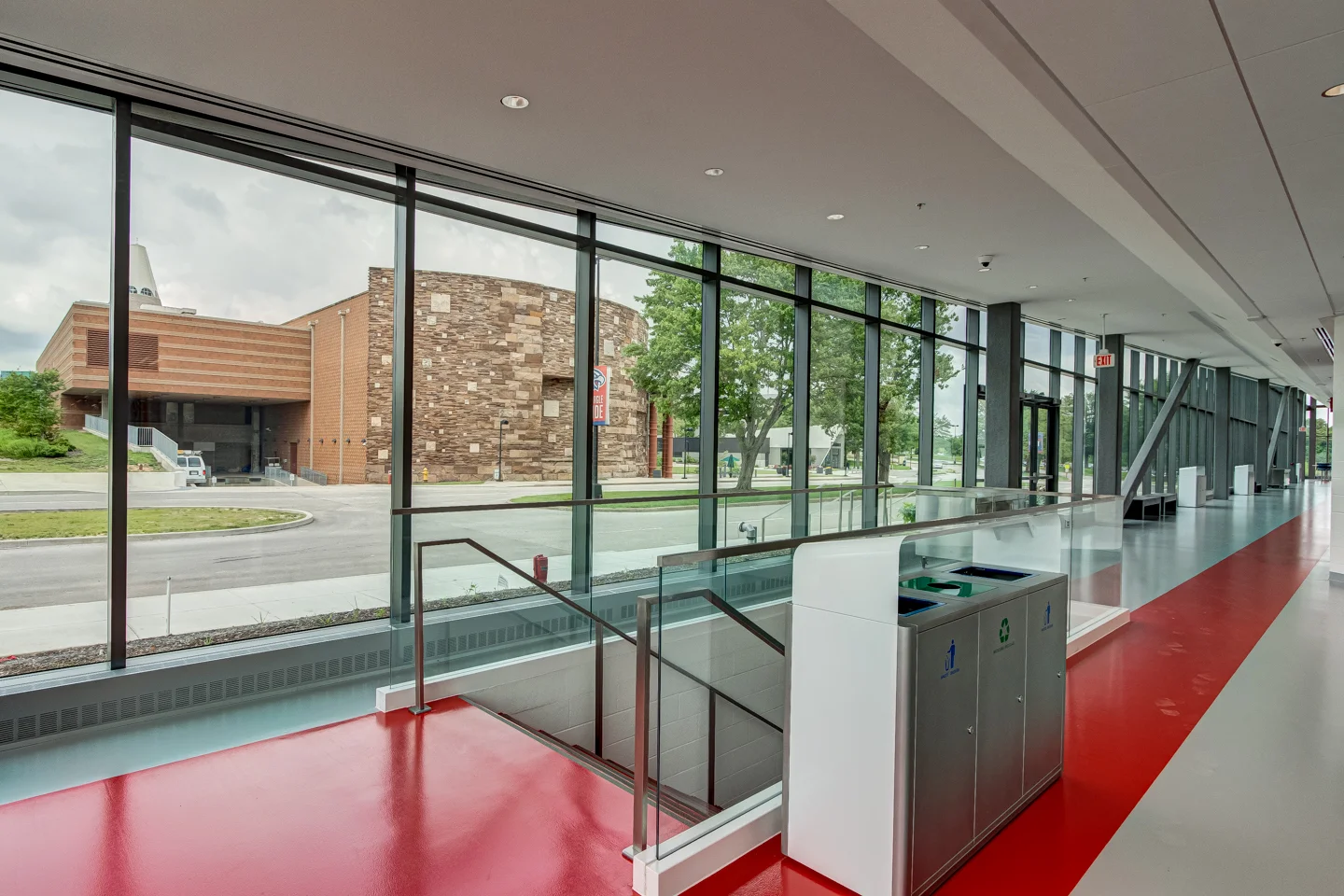ZachFleenor-University Blvd Evansville Indiana, CC101 ID77391Medium45.jpg