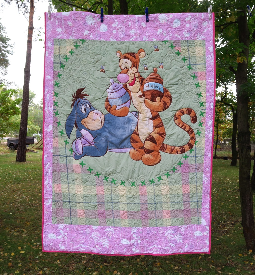75 Tigger and Eeyore duvet cover
