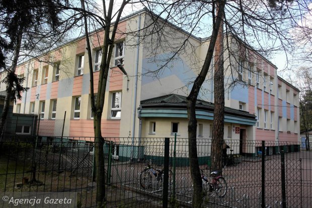 This is the elementary school that our children attended here in Jozefow.